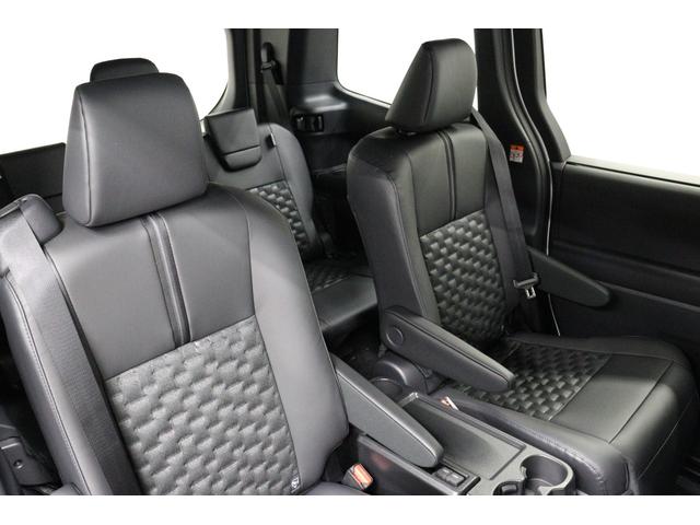 ヴォクシー ハイブリッドＳ－Ｚ　Ｒ８年式　改モデル　快適利便パッケージＨｉｇｈ　トヨタチームメイト　アドバンストパーク　１０．５インチコネクトナビ　パノラミックビューモニター　ブラインドスポットモニター　デジタルミラー　ＨＵＤ（71枚目）