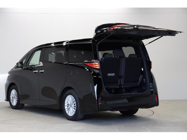 アルファードハイブリッド Ｘ　改モデル　パノラミックビューモニター　ブラインドスポットモニター　ドラレコ機能付デジタルインナーミラー　１３．２インチリヤモニター　トヨタセーフティセンス　プリクラッシュセーフティ　両側パワースライド（33枚目）