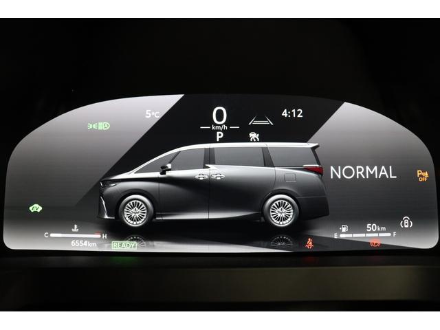 アルファードハイブリッド Ｘ　改モデル　パノラミックビューモニター　ブラインドスポットモニター　ドラレコ機能付デジタルインナーミラー　１３．２インチリヤモニター　トヨタセーフティセンス　プリクラッシュセーフティ　両側パワースライド（62枚目）