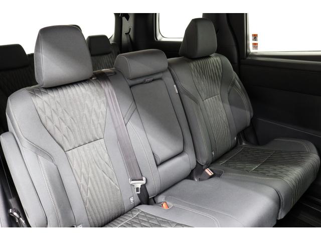 アルファードハイブリッド Ｘ　改モデル　パノラミックビューモニター　ブラインドスポットモニター　ドラレコ機能付デジタルインナーミラー　１３．２インチリヤモニター　トヨタセーフティセンス　プリクラッシュセーフティ　両側パワースライド（70枚目）