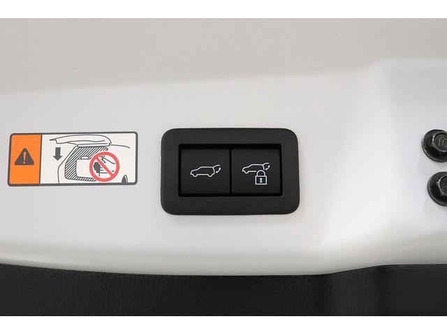 プリウス Ｚ　年次改良モデル　パノラマルーフ　Ｚ専用赤内装　寒冷地　１２．３インチコネクティッドナビ　パノラミックビューモニター　ブラインドスポットモニター　ドラレコ機能付きデジタルインナーミラー　パワートランク（33枚目）