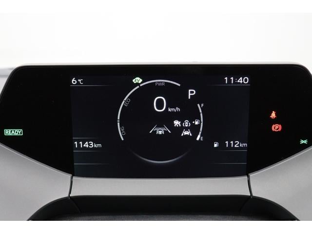 プリウス Ｚ　年次改良モデル　パノラマルーフ　Ｚ専用赤内装　寒冷地　１２．３インチコネクティッドナビ　パノラミックビューモニター　ブラインドスポットモニター　ドラレコ機能付きデジタルインナーミラー　パワートランク（67枚目）