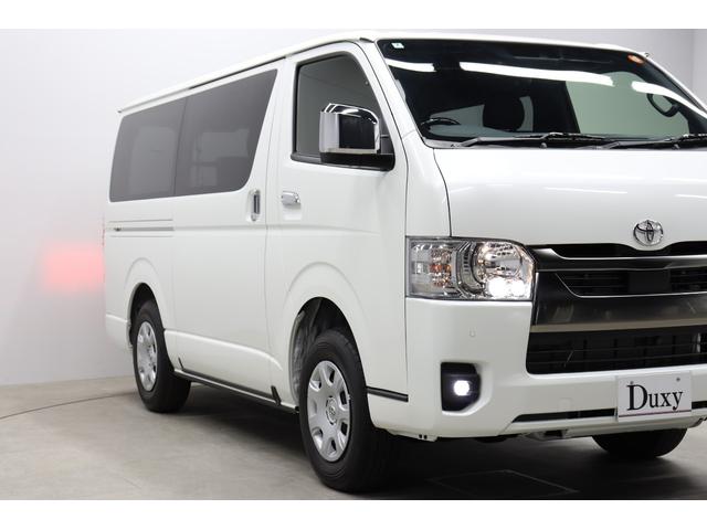 ハイエースバン ロングスーパーGL ダークプライムS 8型最終特別仕様車 寒冷地仕様&リヤフォグ 4WD ディーゼルターボ 登録済未使用車 全周囲モニター デジタルインナーミラー 20周年記念スカッフプレート 両側パワースライド AC100Vコンセント(13枚目)