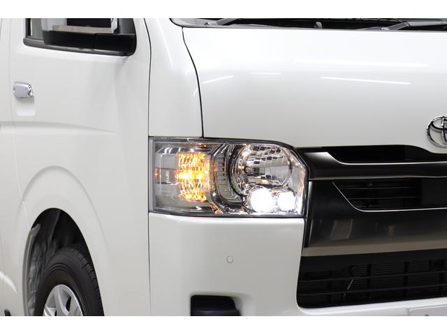 ハイエースバン ロングスーパーGL ダークプライムS 8型最終特別仕様車 寒冷地仕様&リヤフォグ 4WD ディーゼルターボ 登録済未使用車 全周囲モニター デジタルインナーミラー 20周年記念スカッフプレート 両側パワースライド AC100Vコンセント(15枚目)