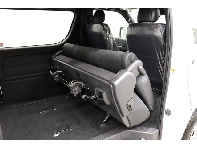 ハイエースバン ロングスーパーGL ダークプライムS 8型最終特別仕様車 寒冷地仕様&リヤフォグ 4WD ディーゼルターボ 登録済未使用車 全周囲モニター デジタルインナーミラー 20周年記念スカッフプレート 両側パワースライド AC100Vコンセント(40枚目)