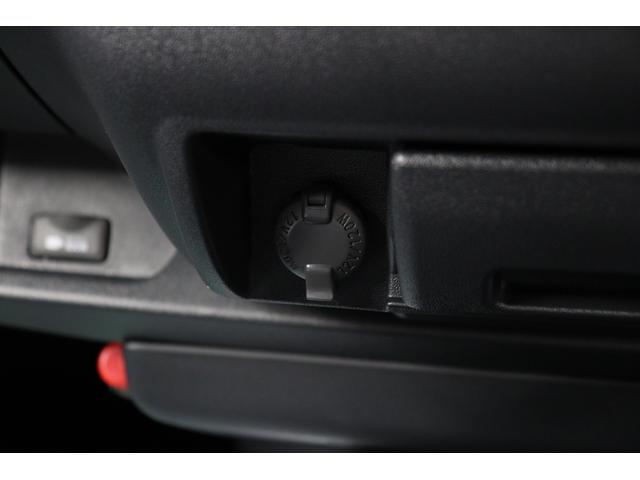 ハイエースバン ロングスーパーGL ダークプライムS 8型最終特別仕様車 寒冷地仕様&リヤフォグ 4WD ディーゼルターボ 登録済未使用車 全周囲モニター デジタルインナーミラー 20周年記念スカッフプレート 両側パワースライド AC100Vコンセント(51枚目)