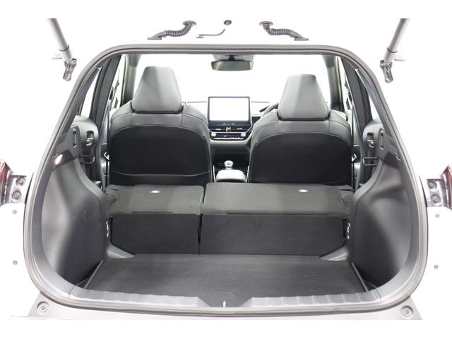 カローラクロス ハイブリッド　Ｚ　パノラマルーフ　寒冷地仕様＆ＬＥＤリアフォグランプ　アドバンストパーク　ステアリングヒーター　全周囲カメラ　ＡＣ１００Ｖ　パワーバックドア　ＢＳＭ　１０．５型ディスプレイオーディオｐｌｕｓ（34枚目）