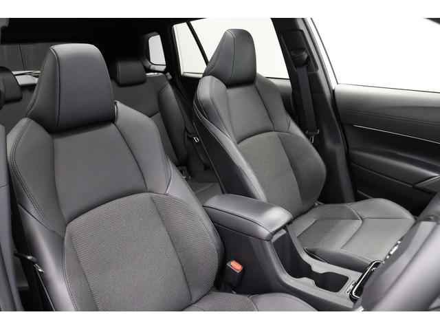 カローラクロス ハイブリッド　Ｚ　パノラマルーフ　寒冷地仕様＆ＬＥＤリアフォグランプ　アドバンストパーク　ステアリングヒーター　全周囲カメラ　ＡＣ１００Ｖ　パワーバックドア　ＢＳＭ　１０．５型ディスプレイオーディオｐｌｕｓ（40枚目）