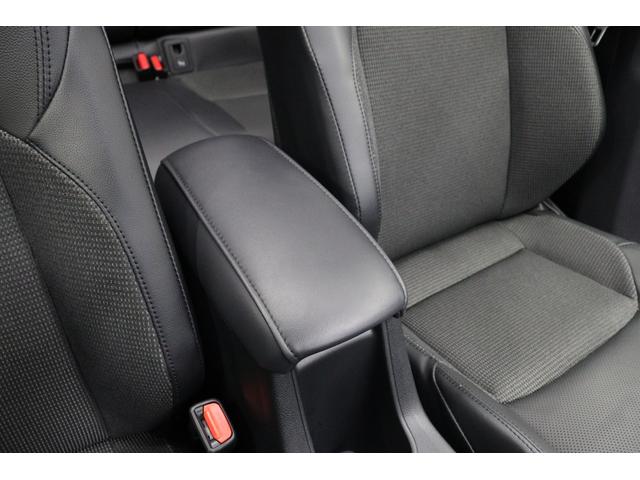 カローラクロス ハイブリッド　Ｚ　パノラマルーフ　寒冷地仕様＆ＬＥＤリアフォグランプ　アドバンストパーク　ステアリングヒーター　全周囲カメラ　ＡＣ１００Ｖ　パワーバックドア　ＢＳＭ　１０．５型ディスプレイオーディオｐｌｕｓ（44枚目）