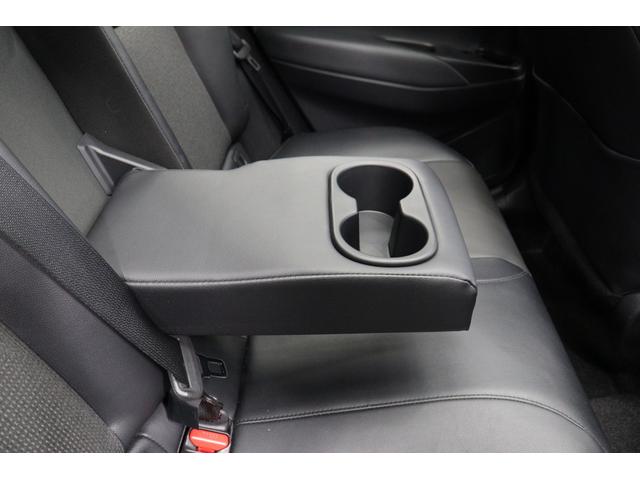 カローラクロス ハイブリッド　Ｚ　パノラマルーフ　寒冷地仕様＆ＬＥＤリアフォグランプ　アドバンストパーク　ステアリングヒーター　全周囲カメラ　ＡＣ１００Ｖ　パワーバックドア　ＢＳＭ　１０．５型ディスプレイオーディオｐｌｕｓ（50枚目）