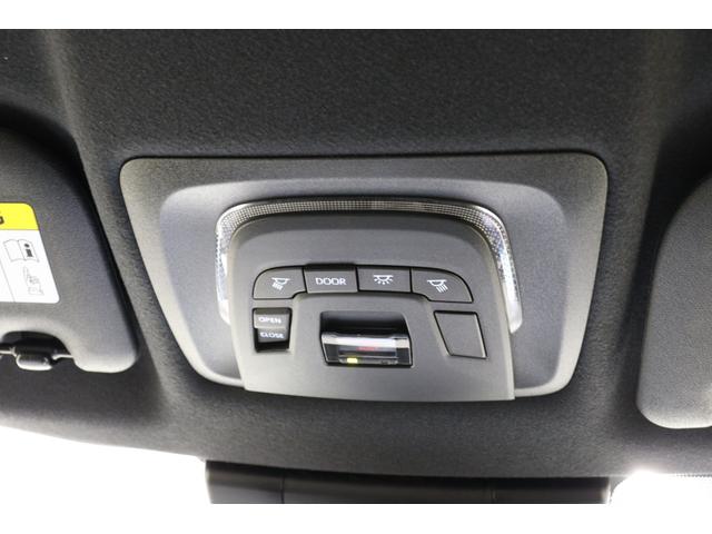 カローラクロス ハイブリッド　Ｚ　パノラマルーフ　寒冷地仕様＆ＬＥＤリアフォグランプ　アドバンストパーク　ステアリングヒーター　全周囲カメラ　ＡＣ１００Ｖ　パワーバックドア　ＢＳＭ　１０．５型ディスプレイオーディオｐｌｕｓ（54枚目）