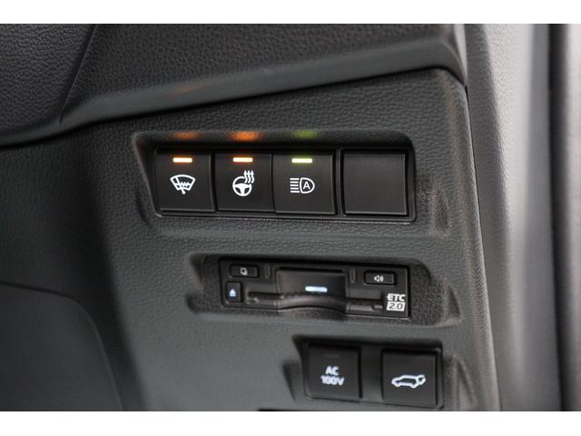 カローラクロス ハイブリッド　Ｚ　パノラマルーフ　寒冷地仕様＆ＬＥＤリアフォグランプ　アドバンストパーク　ステアリングヒーター　全周囲カメラ　ＡＣ１００Ｖ　パワーバックドア　ＢＳＭ　１０．５型ディスプレイオーディオｐｌｕｓ（77枚目）