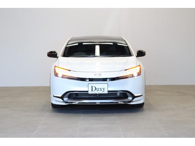 プリウス Ｚ　モデリスタエアロ　パノラマルーフ　パノラミックビューモニター　ブラインドスポットモニター　メモリー付パワーシート　シートヒーター＆ベンチレーション　ステアリングヒーター　トヨタセーフティセンス（8枚目）