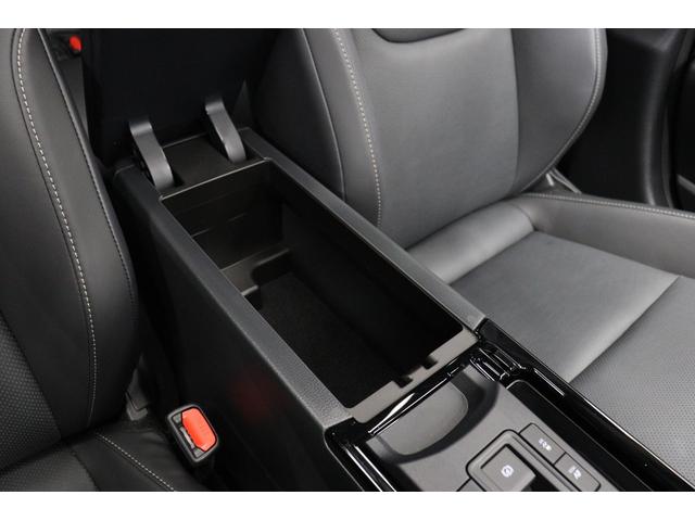 プリウス Ｚ　モデリスタエアロ　パノラマルーフ　パノラミックビューモニター　ブラインドスポットモニター　メモリー付パワーシート　シートヒーター＆ベンチレーション　ステアリングヒーター　トヨタセーフティセンス（63枚目）