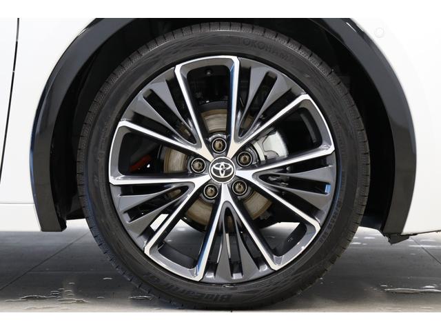 プリウス Ｚ　年次改良モデル　パノラマルーフ　Ｚ専用赤内装　寒冷地　１２．３インチコネクティッドナビ　パノラミックビューモニター　ブラインドスポットモニター　ドラレコ機能付きデジタルインナーミラー　パワートランク（20枚目）