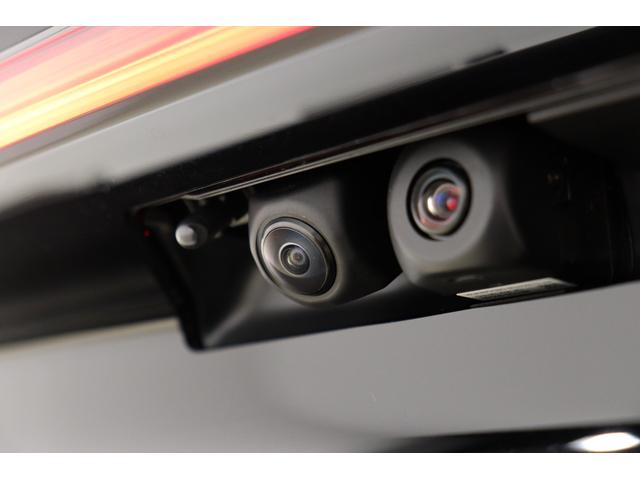 プリウス Ｚ　年次改良モデル　パノラマルーフ　Ｚ専用赤内装　寒冷地　１２．３インチコネクティッドナビ　パノラミックビューモニター　ブラインドスポットモニター　ドラレコ機能付きデジタルインナーミラー　パワートランク（28枚目）