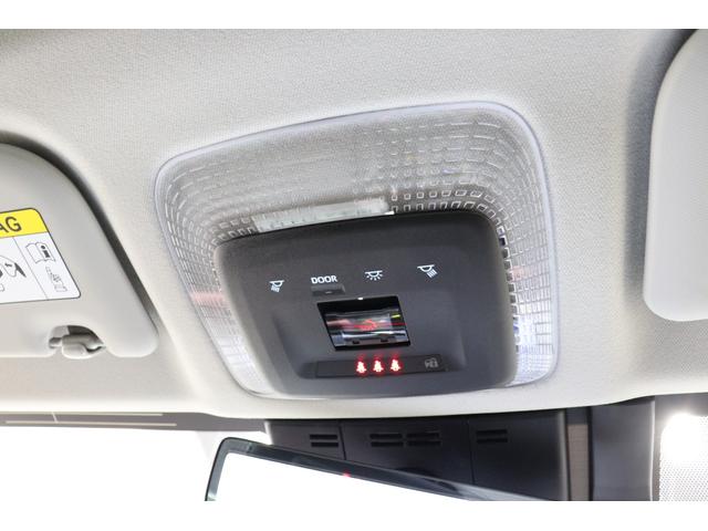 プリウス Ｚ　年次改良モデル　パノラマルーフ　Ｚ専用赤内装　寒冷地　１２．３インチコネクティッドナビ　パノラミックビューモニター　ブラインドスポットモニター　ドラレコ機能付きデジタルインナーミラー　パワートランク（49枚目）