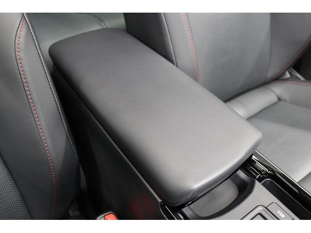 プリウス Ｚ　年次改良モデル　パノラマルーフ　Ｚ専用赤内装　寒冷地　１２．３インチコネクティッドナビ　パノラミックビューモニター　ブラインドスポットモニター　ドラレコ機能付きデジタルインナーミラー　パワートランク（62枚目）