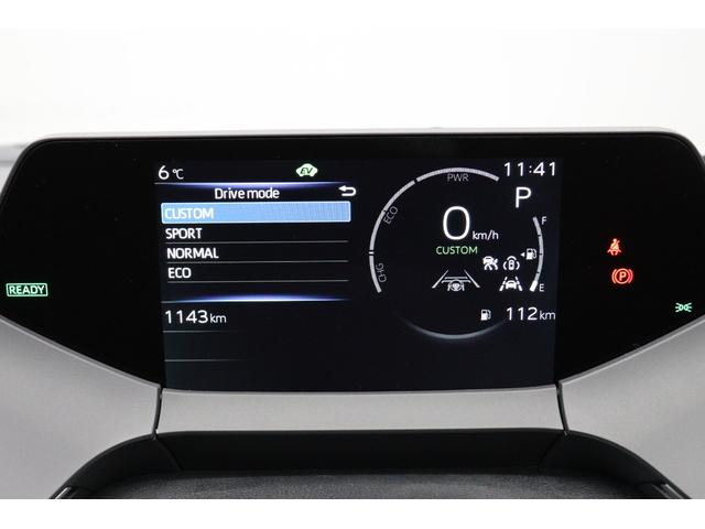 プリウス Ｚ　年次改良モデル　パノラマルーフ　Ｚ専用赤内装　寒冷地　１２．３インチコネクティッドナビ　パノラミックビューモニター　ブラインドスポットモニター　ドラレコ機能付きデジタルインナーミラー　パワートランク（68枚目）