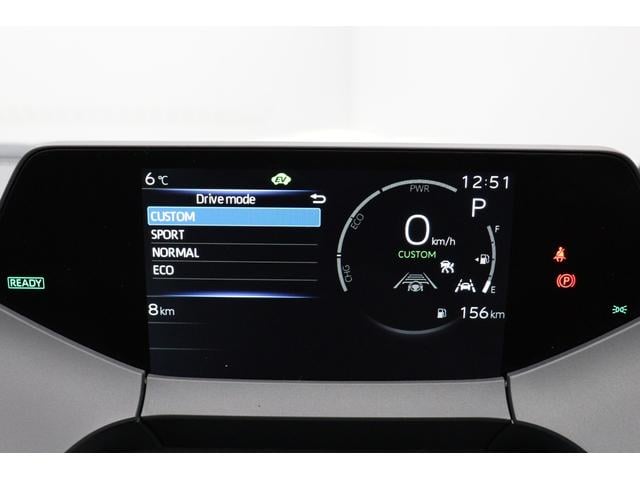 プリウス Ｚ　年次改良モデル　パノラマルーフ　ドラレコ付デジタルミラー　パノラミックビューモニター　ブラインドスポットモニター　メモリー付パワーシート　シートヒーター＆ベンチレーション　ステアリングヒーター　寒冷地（77枚目）