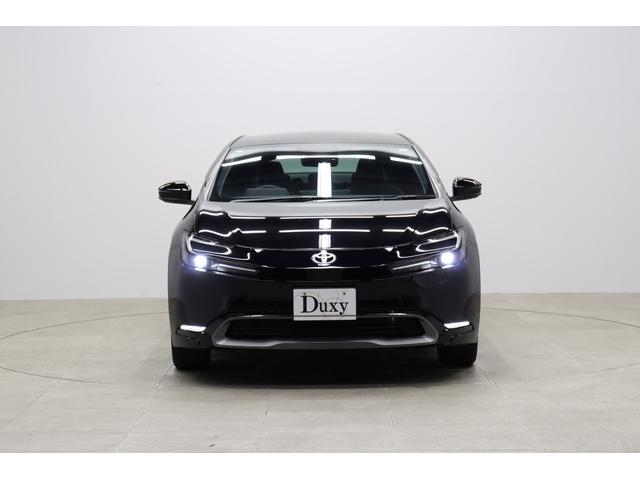 プリウス Z パノラマルーフ Zグレード専用マチュアレッド内装 12.3インチコネクティッドナビ トヨタチームメイト ドラレコ機能付デジタルミラー 全周囲モニター 温冷シート BSM パワーバックドア(4枚目)