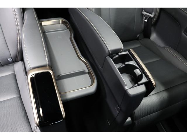 アルファード Z モデリスタエアロ シグネチャーイルミ 左右独立ムーンルーフ 13.2インチ後席モニター ドラレコ付デジタルミラー 14インチコネクティッドナビ パノラミックビューモニター ブラインドスポットモニター(49枚目)