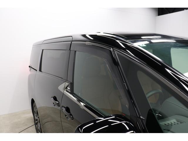 ヴェルファイアハイブリッド Ｚ　プレミア　専用ブラウン内装　ユニバーサルステップ　１３．２型後席モニター　トヨタチームメイト　左右独立ムーンルーフ　デジタルインナーミラー　全周囲カメラ　ブラインドスポットモニター　１４インチコネクティッドナビ（24枚目）