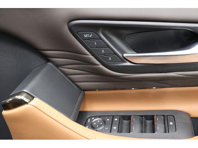 ヴェルファイアハイブリッド Ｚ　プレミア　専用本革ブラウン内装　左右独立ムーンルーフ　トヨタチームメイト　デジタルインナーミラー　パノラミックビューモニター　ブラインドスポットモニター　１４インチコネクティッドナビ　１９インチアルミホイール（68枚目）