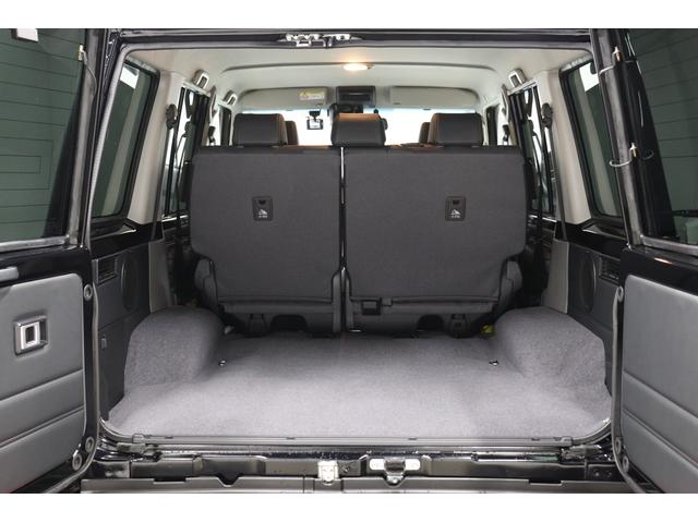 ランドクルーザー７０ ＡＸ　モデリスタ１８インチアルミ　モデリスタエアロ　フロントバンパーガーニュッシュ　ＪＡＯＳアンダーカバー　純正７インチナビ　バックモニター内臓自動防眩ミラー　丸目ＬＥＤヘッドライト　電動デフロック　ＥＴＣ（40枚目）