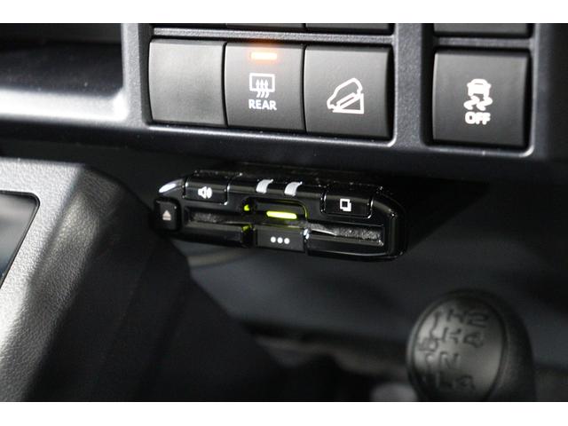 ランドクルーザー７０ ＡＸ　モデリスタ１８インチアルミ　モデリスタエアロ　フロントバンパーガーニュッシュ　ＪＡＯＳアンダーカバー　純正７インチナビ　バックモニター内臓自動防眩ミラー　丸目ＬＥＤヘッドライト　電動デフロック　ＥＴＣ（67枚目）