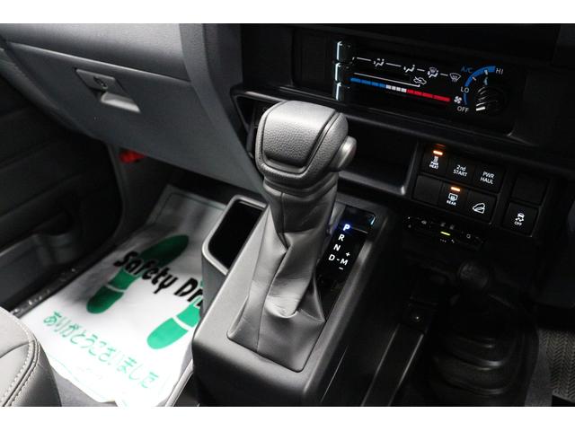 ランドクルーザー７０ ＡＸ　モデリスタ１８インチアルミ　モデリスタエアロ　フロントバンパーガーニュッシュ　ＪＡＯＳアンダーカバー　純正７インチナビ　バックモニター内臓自動防眩ミラー　丸目ＬＥＤヘッドライト　電動デフロック　ＥＴＣ（68枚目）