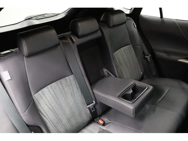 ハリアー Ｇ　モデリスタエアロ　１２．３インチＤＡ　１２．３インチＴＦＴモニター　ブラインドスポットモニター　ドラレコ付デジタルインナーミラー　ＰＷバックドア　ハーフレザーパワーシート　置くだけ充電　衝突回避支援（43枚目）