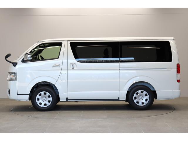 ハイエースバン ロングスーパーＧＬ　ダークプライムＳ　８型最終特別仕様車　寒冷地仕様＆リヤフォグ　４ＷＤ　ディーゼルターボ　登録済未使用車　全周囲モニター　デジタルインナーミラー　２０周年記念スカッフプレート　両側パワースライド　ＡＣ１００Ｖコンセント（6枚目）