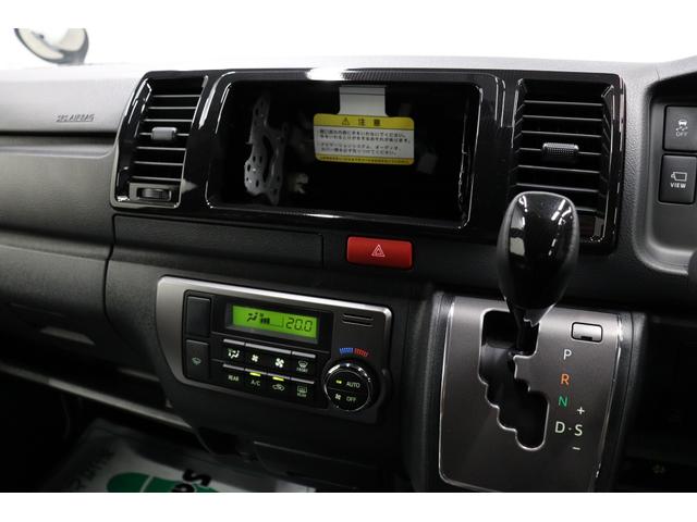 ハイエースバン ロングスーパーＧＬ　ダークプライムＳ　８型最終特別仕様車　寒冷地仕様＆リヤフォグ　４ＷＤ　ディーゼルターボ　登録済未使用車　全周囲モニター　デジタルインナーミラー　２０周年記念スカッフプレート　両側パワースライド　ＡＣ１００Ｖコンセント（48枚目）