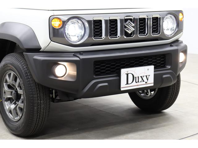 ジムニーノマド ＦＣ　２０２６年モデル　登録済未使用車　セーフティサポート　ＬＥＤヘッドランプ＆フォグランプ　本革巻きステアリング　オートエアコン　撥水加工シート　スズキセーフティサポート搭載　純正１５インチアルミホイール（15枚目）