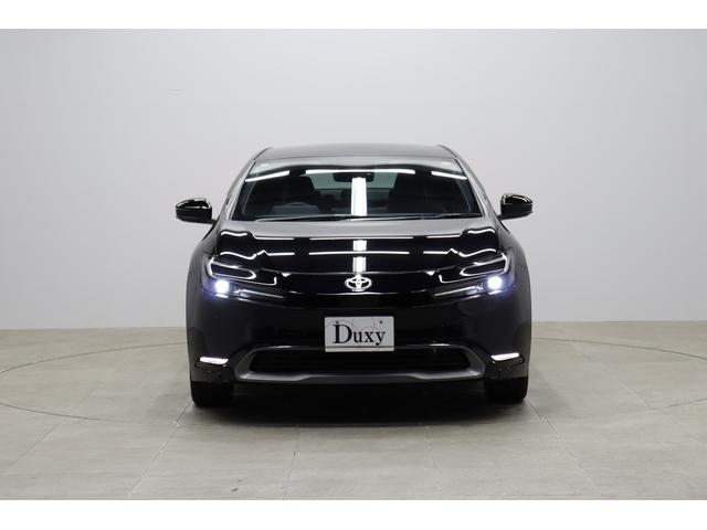 プリウス Ｚ　パノラマルーフ　Ｚグレード専用マチュアレッド内装　ドラレコ機能付デジタルミラー　全周囲モニター　ブラインドスポットモニター　１２．３インチコネクトナビ　シートヒーター＆ベンチレーション　パワートランク（4枚目）