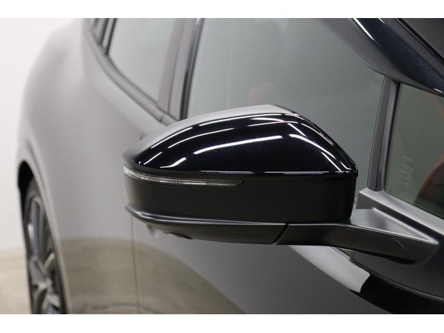 プリウス Ｚ　パノラマルーフ　Ｚグレード専用マチュアレッド内装　ドラレコ機能付デジタルミラー　全周囲モニター　ブラインドスポットモニター　１２．３インチコネクトナビ　シートヒーター＆ベンチレーション　パワートランク（22枚目）