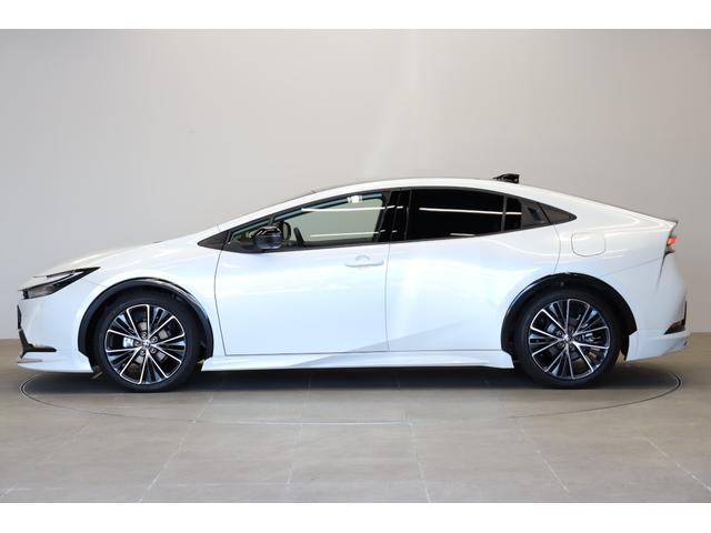 プリウス Ｚ　モデリスタエアロ　パノラマルーフ　パノラミックビューモニター　ブラインドスポットモニター　メモリー付パワーシート　シートヒーター＆ベンチレーション　ステアリングヒーター　トヨタセーフティセンス（6枚目）