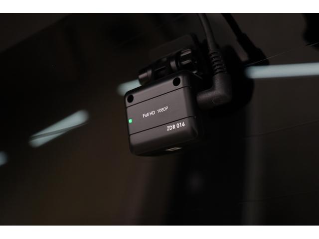 ランドクルーザープラド ＴＸ　Ｌパッケージ　寒冷地仕様　７人乗　ムーンルーフ　ベージュ革シート　アルパインＢＩＧ－Ｘ１１型ナビ　前後方ドライブレコーダー　バックカメラ　ビルトインＥＴＣ　レーダークルーズコントロール　パーキングサポートブレーキ（30枚目）