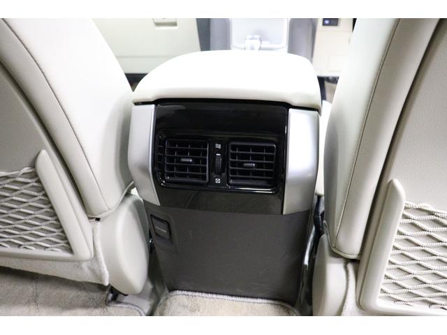 ランドクルーザープラド ＴＸ　Ｌパッケージ　寒冷地仕様　７人乗　ムーンルーフ　ベージュ革シート　アルパインＢＩＧ－Ｘ１１型ナビ　前後方ドライブレコーダー　バックカメラ　ビルトインＥＴＣ　レーダークルーズコントロール　パーキングサポートブレーキ（63枚目）