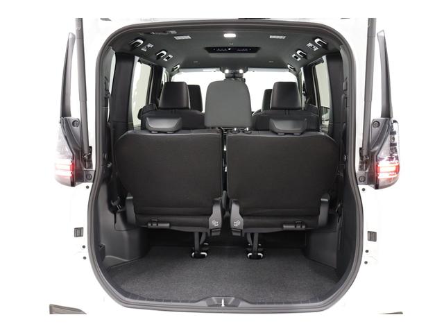 ヴォクシー ハイブリッドＳ－Ｚ　改モデル　１０．５インチコネクトナビ　快適利便パッケージＨｉｇｈ　トヨタチームメイト　３眼ＬＥＤヘッド　パノラミックビューモニター　ブラインドスポットモニター　パワーバックドア　ハンズフリーパワスラ（32枚目）