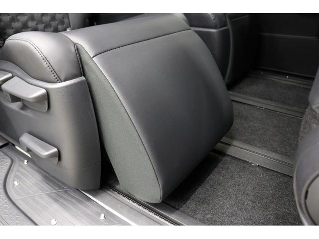 ヴォクシー ハイブリッドＳ－Ｚ　改モデル　１０．５インチコネクトナビ　快適利便パッケージＨｉｇｈ　トヨタチームメイト　３眼ＬＥＤヘッド　パノラミックビューモニター　ブラインドスポットモニター　パワーバックドア　ハンズフリーパワスラ（43枚目）