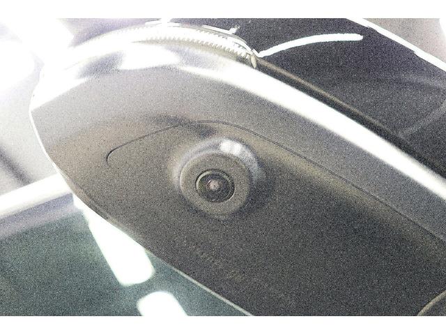 アルファードハイブリッド Ｘ　１３．２インチリヤモニター　ユニバーサルステップ　パノラミックビューモニター　ブラインドスポットモニター　ドラレコ機能付デジタルインナーミラー　両側パワースライド　トヨタセーフティセンス　ＨＤＭＩ（26枚目）