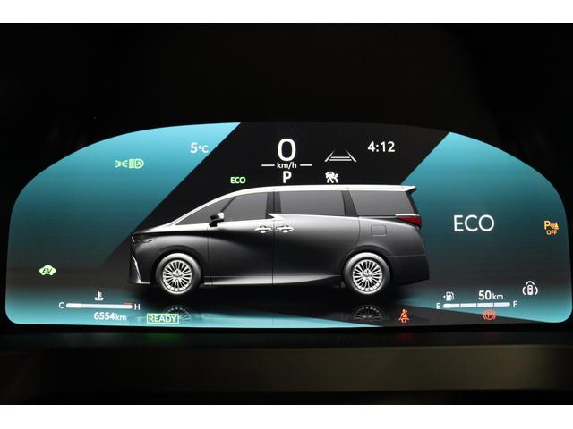 アルファードハイブリッド Ｘ　１３．２インチリヤモニター　ユニバーサルステップ　パノラミックビューモニター　ブラインドスポットモニター　ドラレコ機能付デジタルインナーミラー　両側パワースライド　トヨタセーフティセンス　ＨＤＭＩ（63枚目）