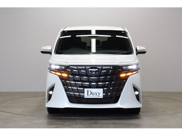 アルファードハイブリッド Ｚ　トヨタチームメイトアドバンストパーク　ユニバーサルステップ　左右独立ムーンルーフ　ドラレコ機能付デジタルインナーミラー　パノラミックビューモニター　ブラインドスポットモニター　ヘッドアップディスプレイ（8枚目）