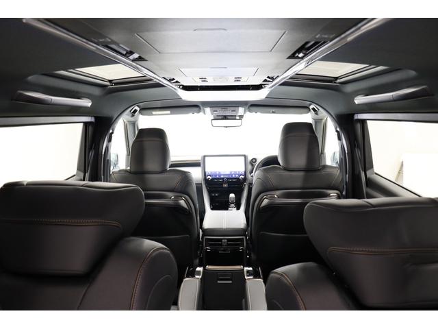 アルファードハイブリッド Ｚ　トヨタチームメイトアドバンストパーク　ユニバーサルステップ　左右独立ムーンルーフ　ドラレコ機能付デジタルインナーミラー　パノラミックビューモニター　ブラインドスポットモニター　ヘッドアップディスプレイ（38枚目）