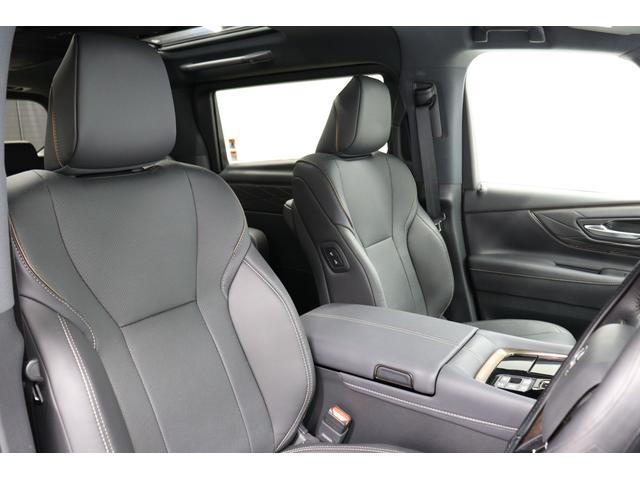 アルファードハイブリッド Ｚ　トヨタチームメイトアドバンストパーク　ユニバーサルステップ　左右独立ムーンルーフ　ドラレコ機能付デジタルインナーミラー　パノラミックビューモニター　ブラインドスポットモニター　ヘッドアップディスプレイ（40枚目）