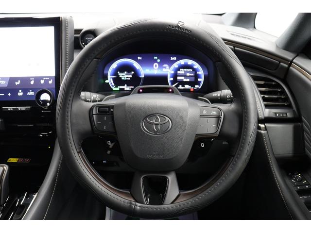 アルファードハイブリッド Ｚ　トヨタチームメイトアドバンストパーク　ユニバーサルステップ　左右独立ムーンルーフ　ドラレコ機能付デジタルインナーミラー　パノラミックビューモニター　ブラインドスポットモニター　ヘッドアップディスプレイ（72枚目）