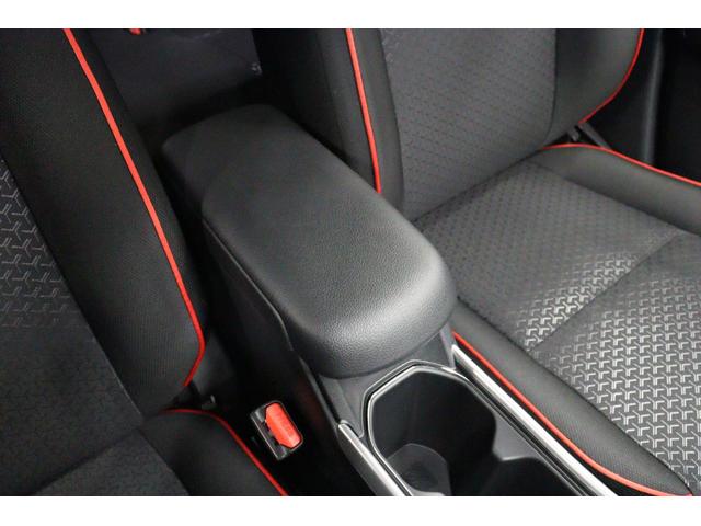 Ｚ　パノラミックビューパッケージ　９インチディスプレイオーディオ　ＣａｒＰｌａｙ対応　フルセグＴＶ　ＨＤＭＩ　ステアリングスイッチ　ＢＳＭ　ＡＣ１００Ｖ／１５００Ｗコンセント　シートヒーター（画像60）