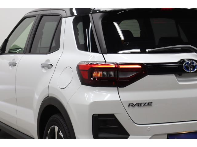 Ｚ　ハイブリッド　パノラミックビューパッケージ　９インチディスプレイオーディオ　ＣａｒＰｌａｙ対応　フルセグＴＶ　ＨＤＭＩ　ステアリングスイッチ　ＢＳＭ　ＡＣ１００Ｖ／１５００Ｗコンセント　シートヒーター（画像34）